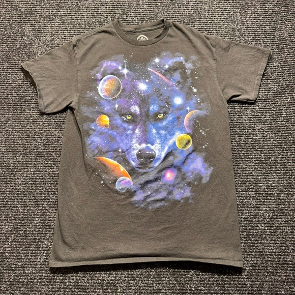 Dom Other - Dom Wolf in Space Galaxy Graphic T-Shirt Mens Medium Black Planets Celestial Tee